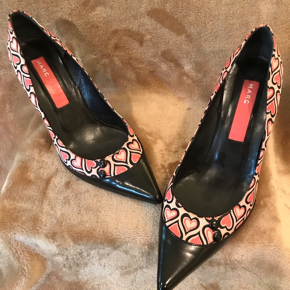 Marc Jacobs whimsical heart pumps with black caps